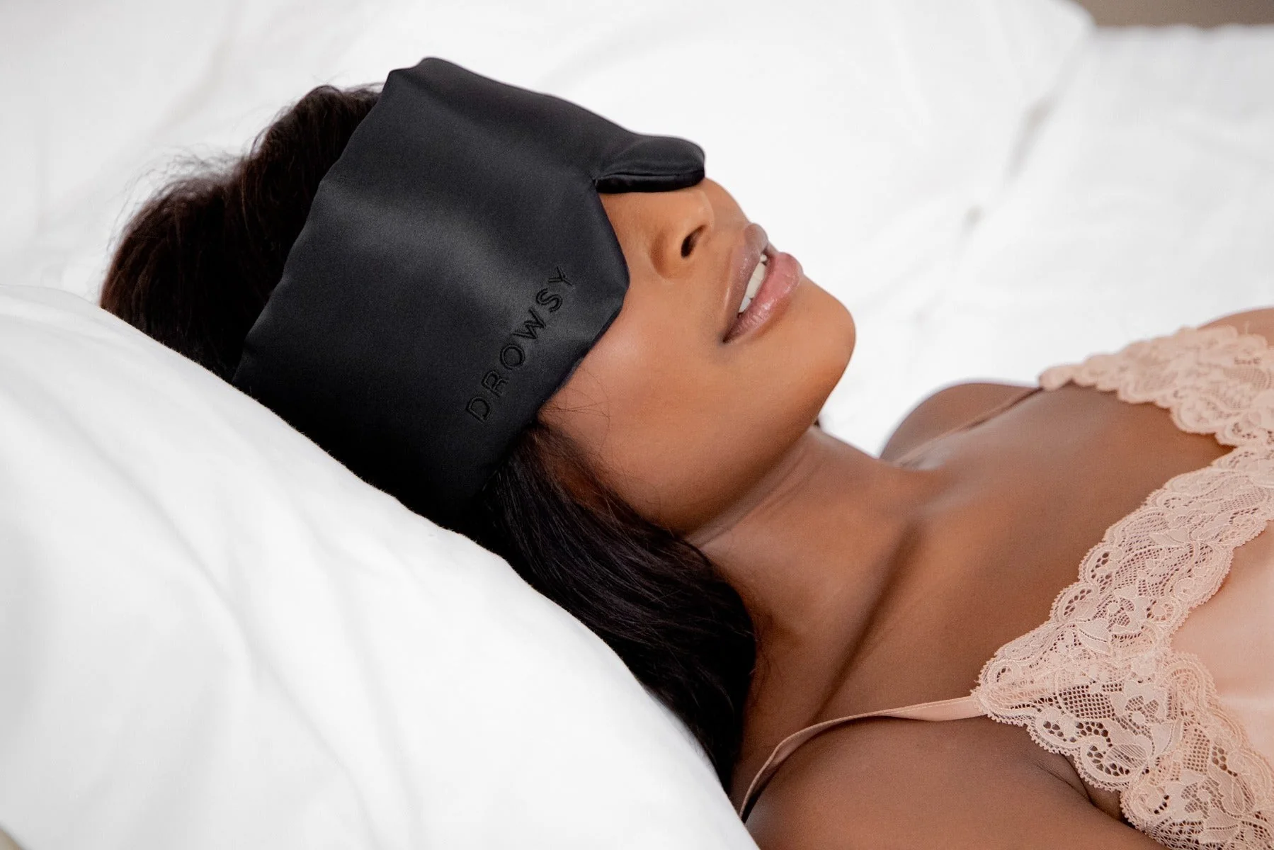 Black Jade Silk Sleep Eye Mask - Image 4
