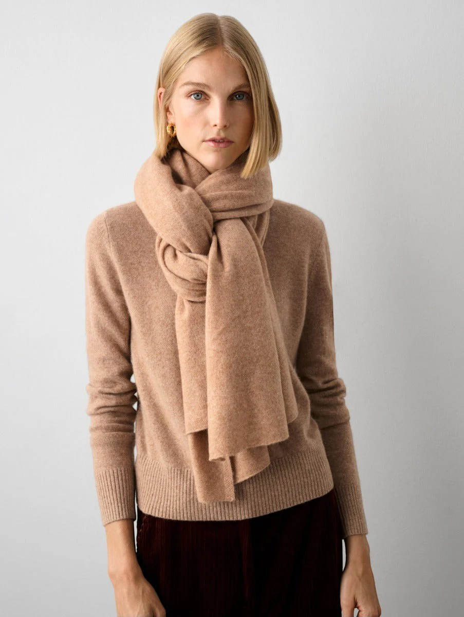 Cashmere Travel Wrap - Image 17
