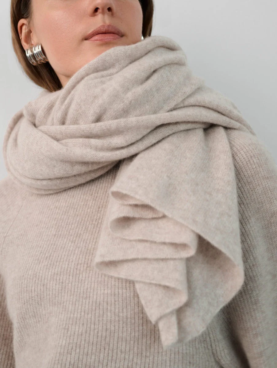 Cashmere Travel Wrap - Image 25