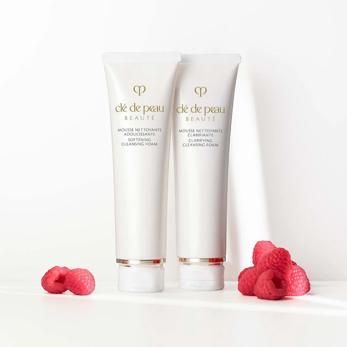 Clarifying Cleansing Foam - Image 3