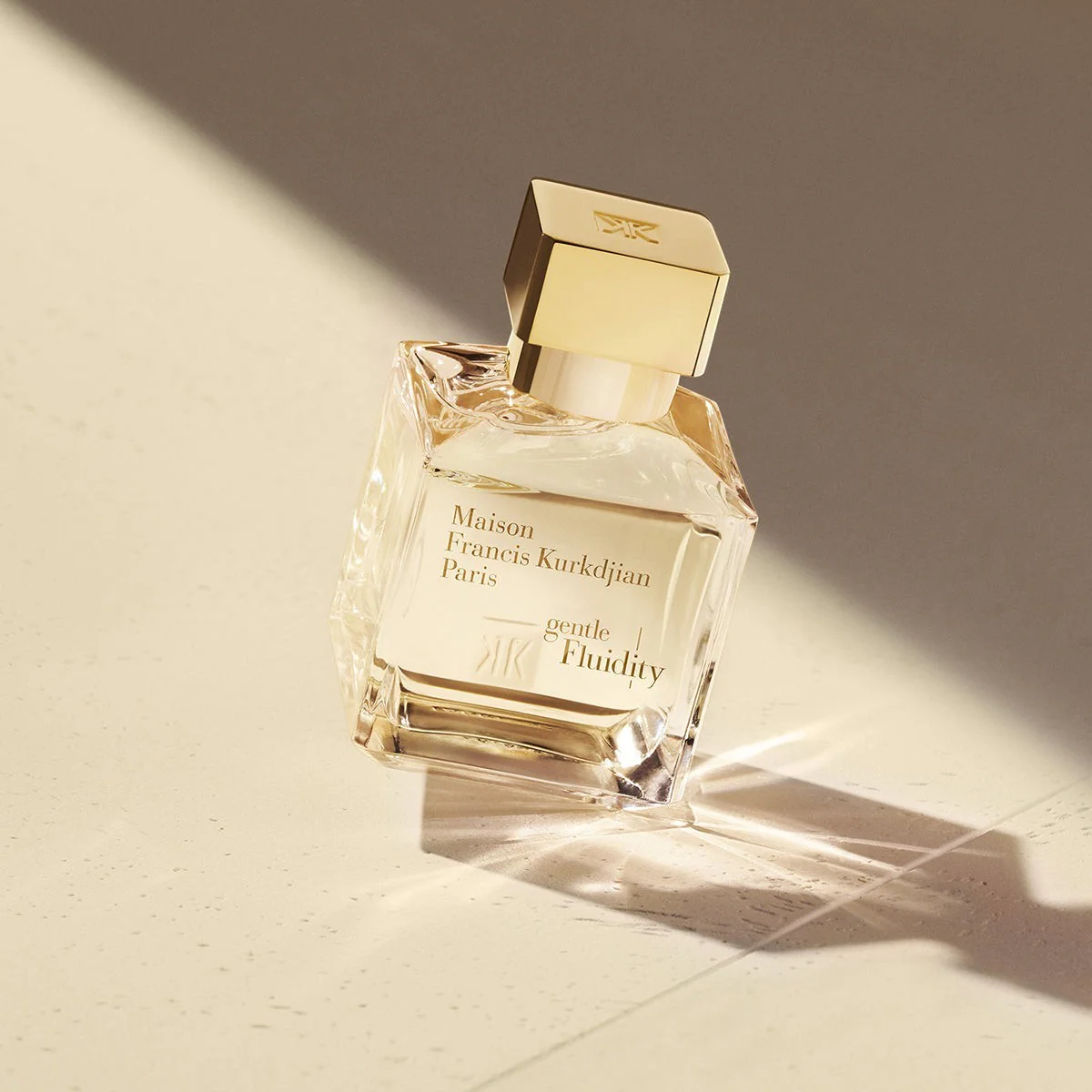 Gentle Fluidity Gold Eau De Parfum - Image 3