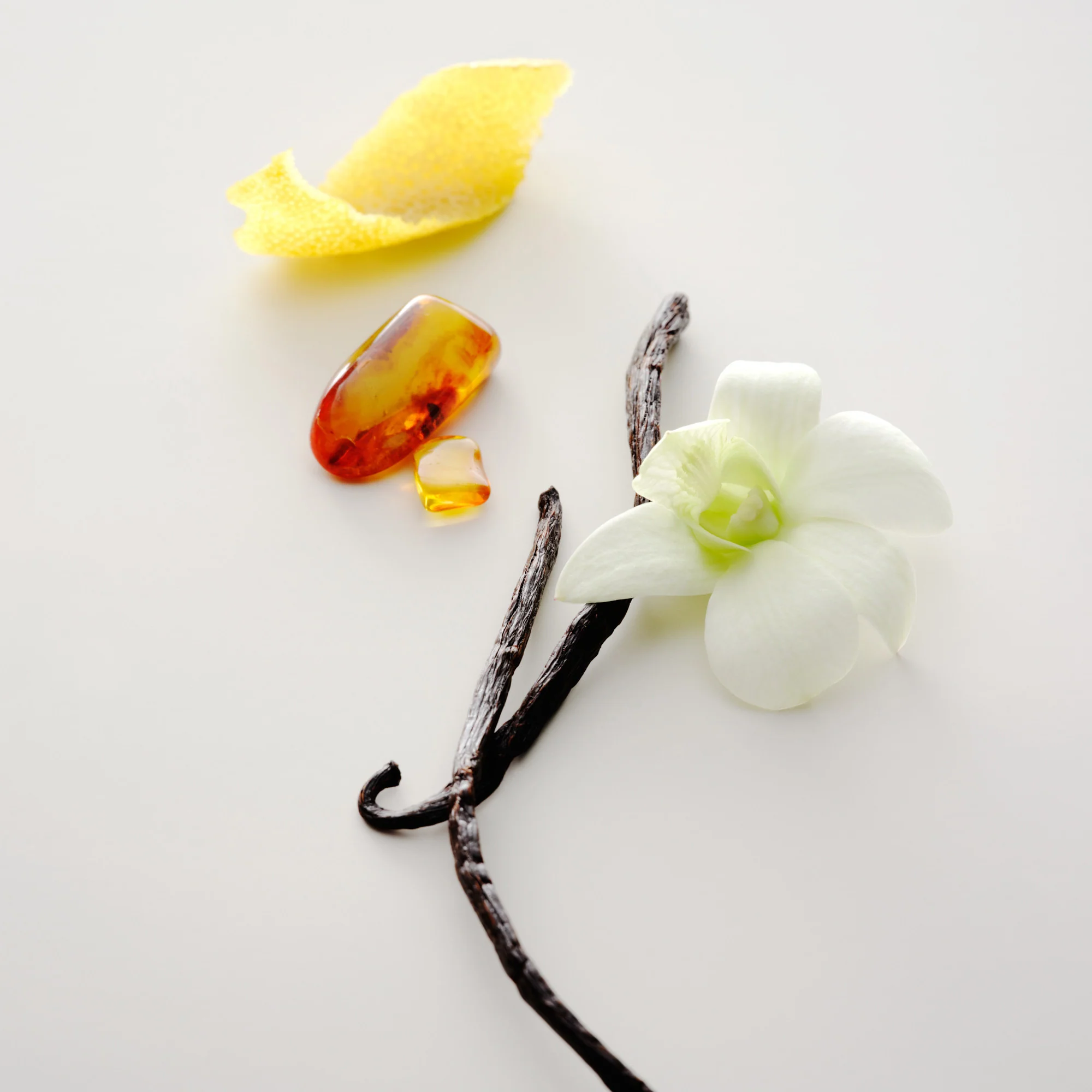 No. 15 Vanille Infinie Candle - Image 3
