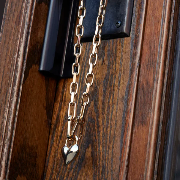 Padlock Heart Pendant Necklace Gold - Image 4