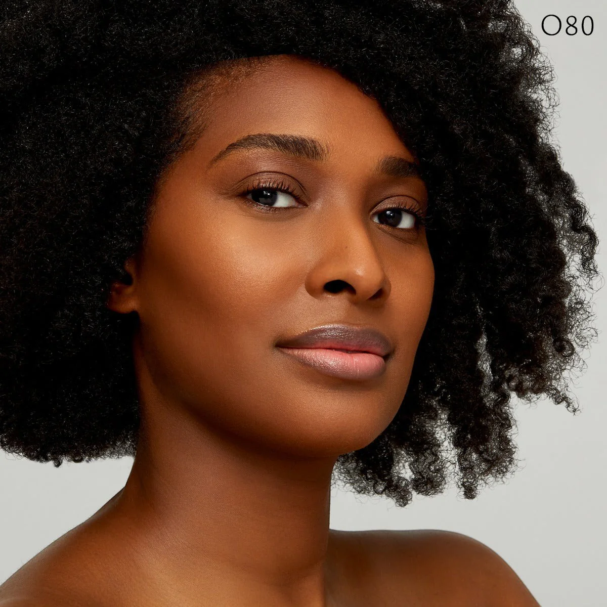 Radiant Fluid Foundation Natural Broad Spectrum SPF 25 Sunscreen - Image 29