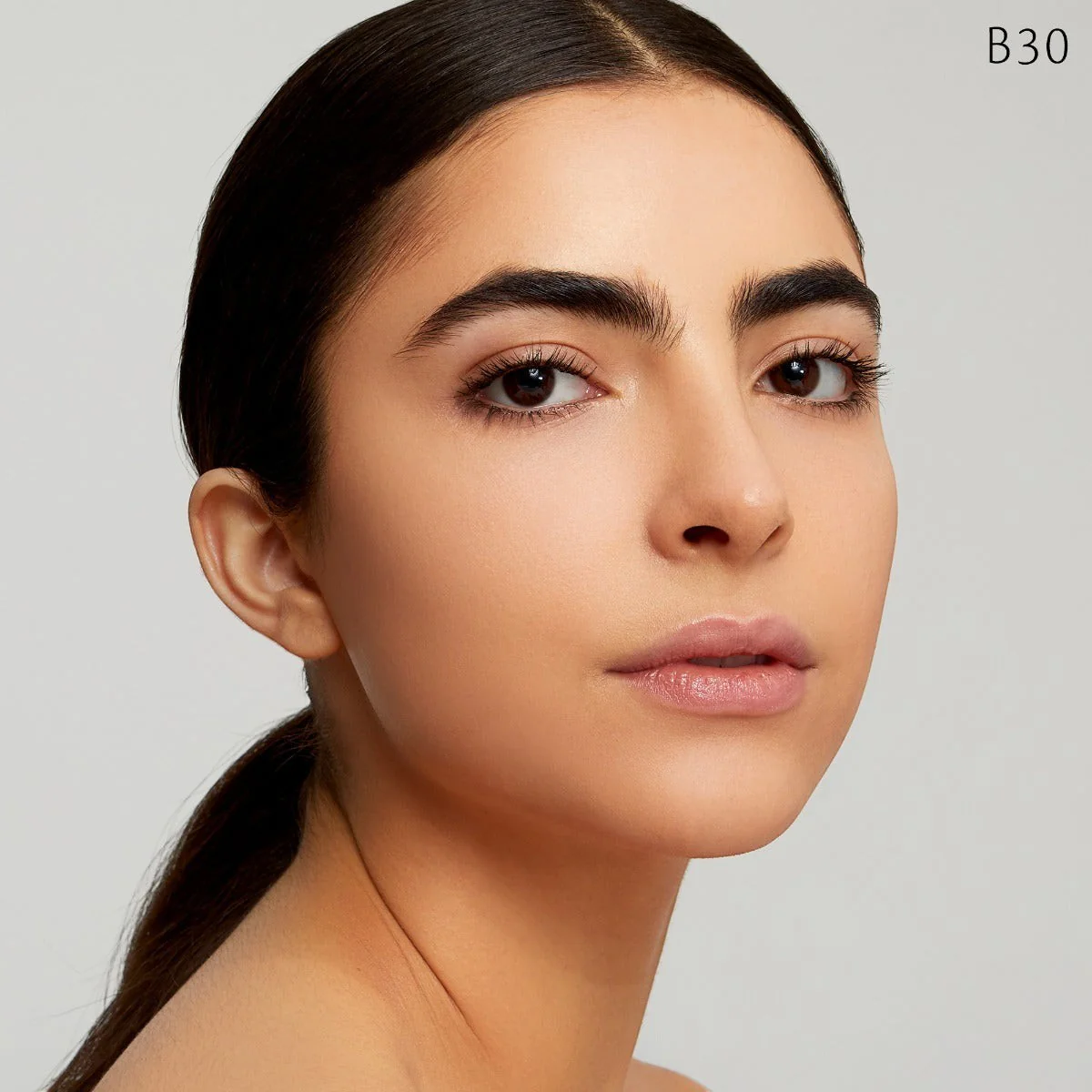 Radiant Fluid Foundation Natural Broad Spectrum SPF 25 Sunscreen - Image 46