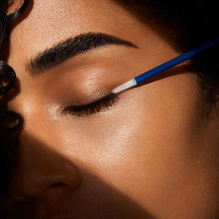 The Eyebrow and Lash Enhancing Serum - Image 5